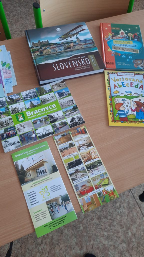 Záložka do knihy spojuje školy – 2. část Záložka do knihy spojuje školy – 2. část